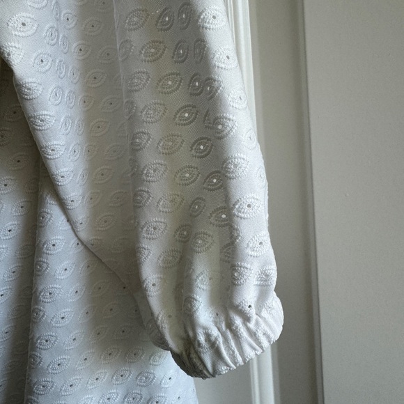 Michael Kors Off Shoulder White Top - Picture 3 of 3